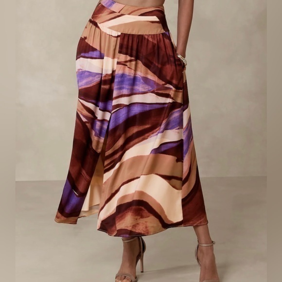 Banana Republic Factory Dresses & Skirts - Banana Republic Factory DROP-WAIST MAXI SKIRT